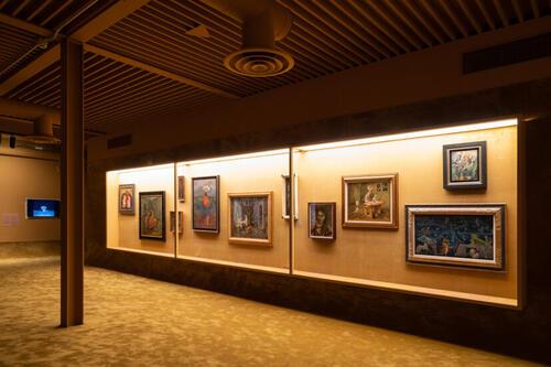 Remedios Varo, Central Pavilion