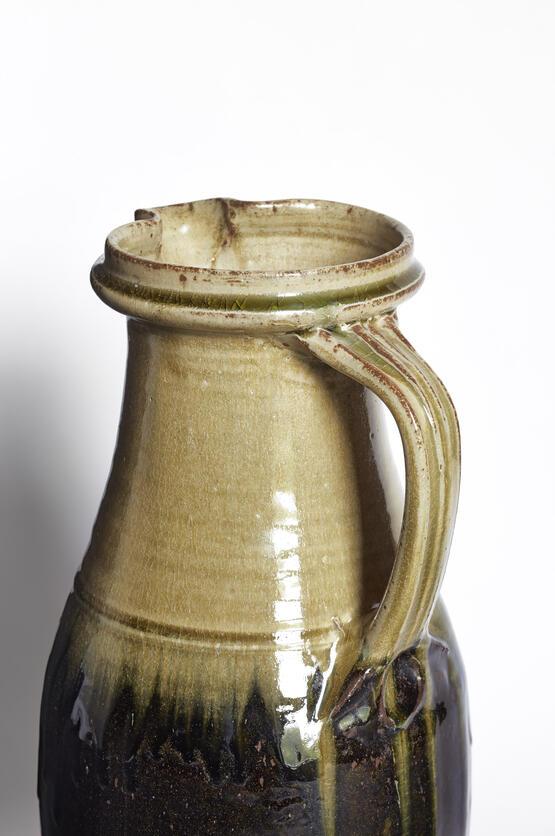 Large jug (date unknown)